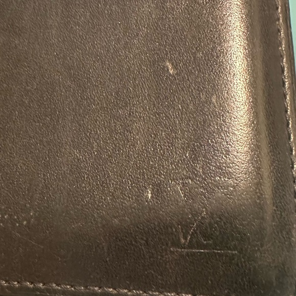 Louis Vuitton bifold wallet - Picture 8 of 8